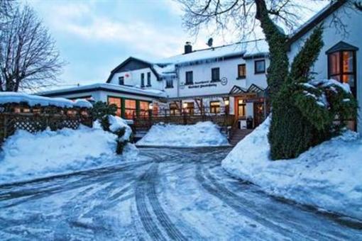 фото отеля Land-gut-Hotel Gasthof Zwoschwitz