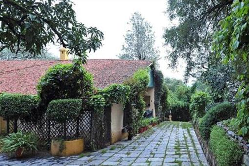 фото отеля Connaught House Mount Abu