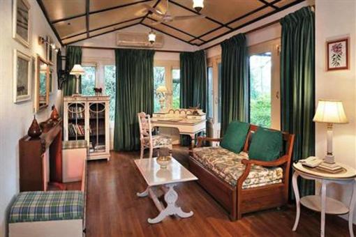 фото отеля Connaught House Mount Abu