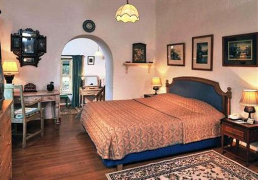 фото отеля Connaught House Mount Abu
