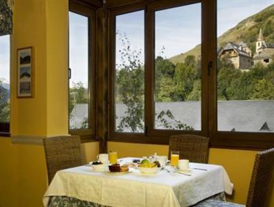 фото отеля Hotel Mauberme