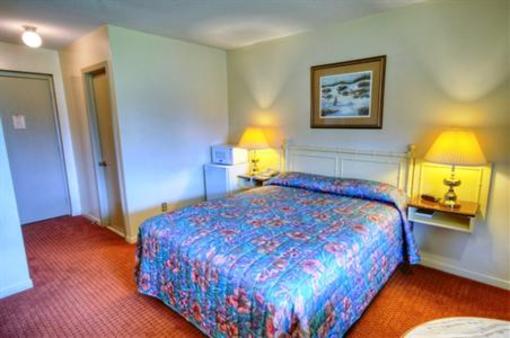 фото отеля Canadas Best Value Inn Port Colborne