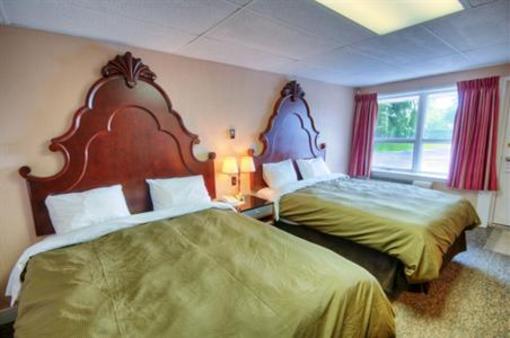 фото отеля Canadas Best Value Inn Port Colborne