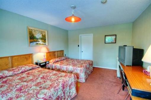фото отеля Canadas Best Value Inn Port Colborne