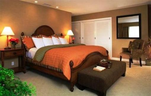 фото отеля West Beach Inn