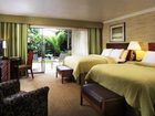 фото отеля West Beach Inn
