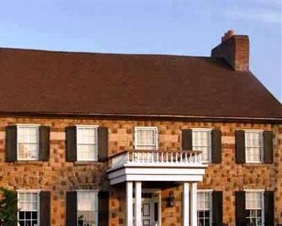 фото отеля Historic Smithton Inn