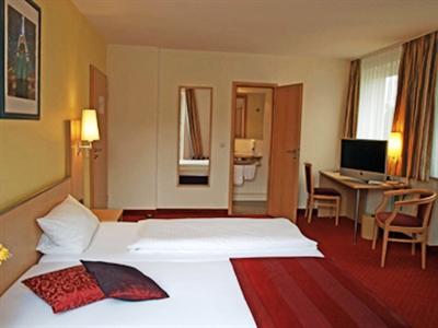 фото отеля Hotel "An der Eiche"