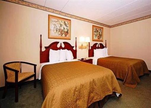 фото отеля Quality Inn Sturbridge
