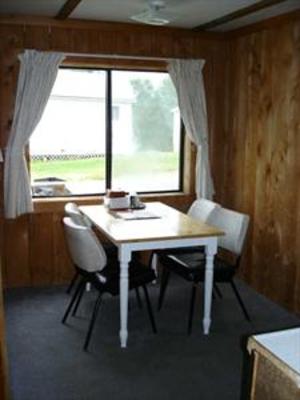 фото отеля White Oak Motel & Cottages