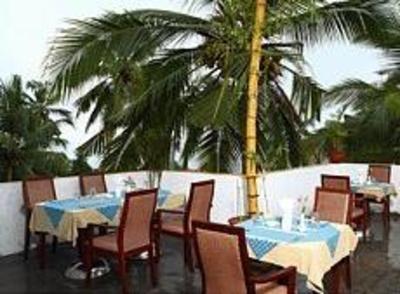 фото отеля Toms Inn Kovalam