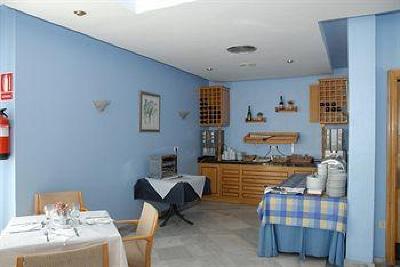 фото отеля Hotel Mediterraneo La Linea de la Concepcion