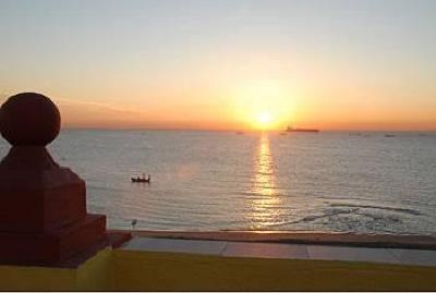 фото отеля Hotel Mediterraneo La Linea de la Concepcion