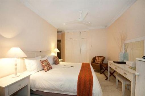 фото отеля The Robberg Beach Lodge
