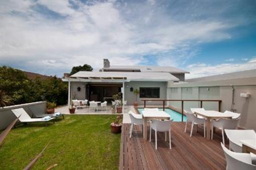 фото отеля The Robberg Beach Lodge