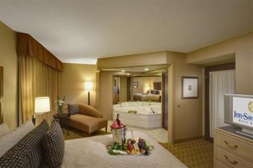фото отеля Inn At Saint Mary's South Bend