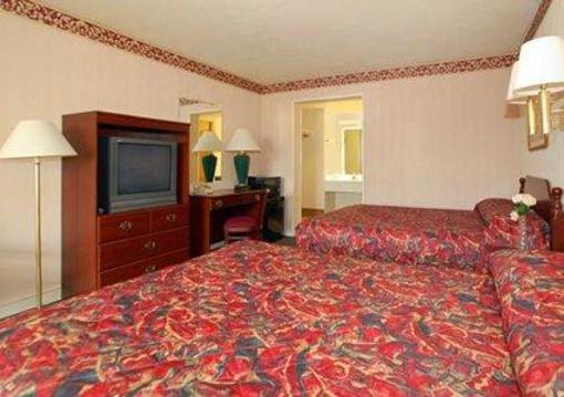 фото отеля Econo Lodge Cortland