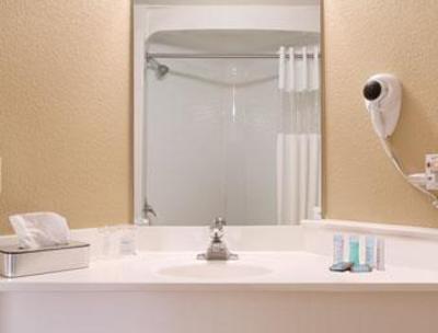 фото отеля Yellowstone Park Travelodge
