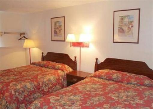 фото отеля Rocky Mountain Inn
