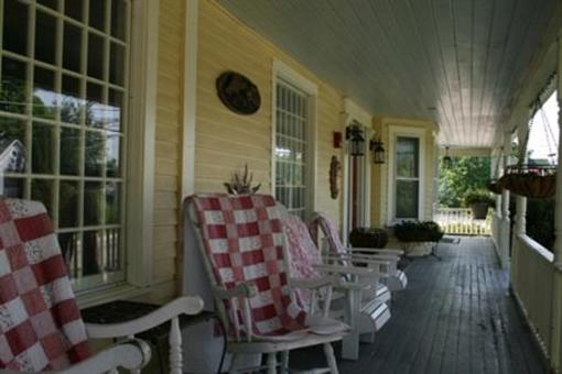 фото отеля Eastman Inn