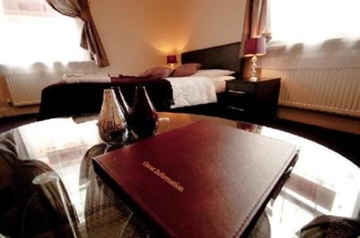 фото отеля Castle Park Hotel Leicester