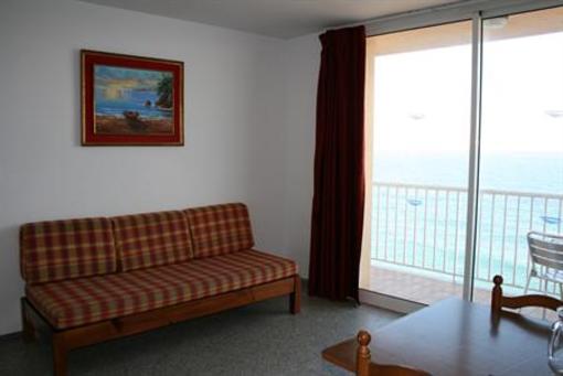 фото отеля El Sorrall Apartment Blanes