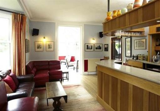 фото отеля Charlton Kings Hotel