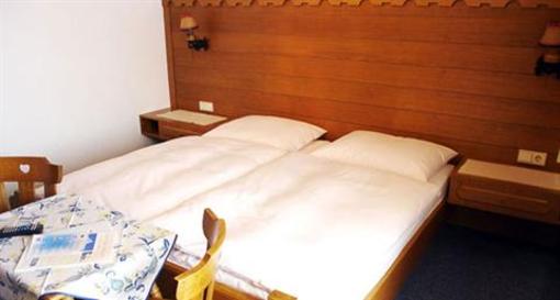 фото отеля Hotel Garni Versail Galtur