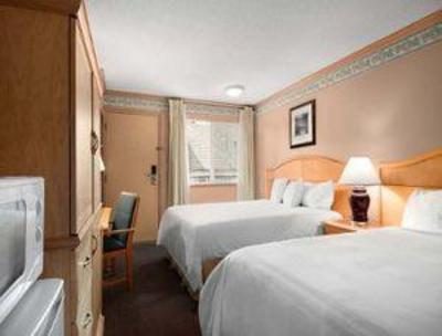 фото отеля Travelodge Silver Bridge Inn