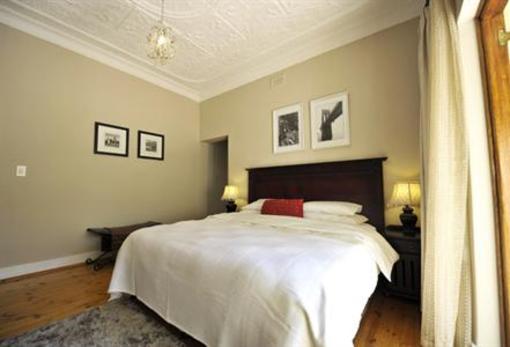 фото отеля Arum Place Guest House Johannesburg