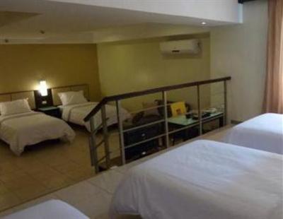 фото отеля Circle Inn Iloilo City Center
