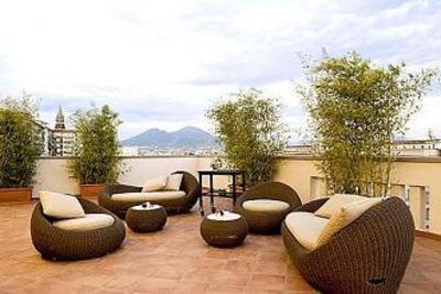 фото отеля H2C Hotel Napoli