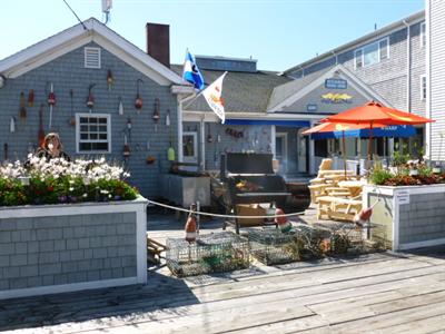 фото отеля Fisherman's Wharf Inn