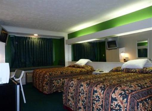 фото отеля Holiday Lodge Greensboro