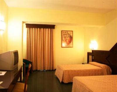 фото отеля Hotel Zeus Merida (Spain)