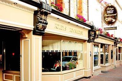фото отеля Foley's Townhouse and Restaurant