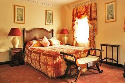 фото отеля Foley's Townhouse and Restaurant