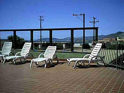 фото отеля Ocean Breeze Inn