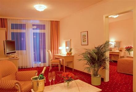 фото отеля Interhotel Central