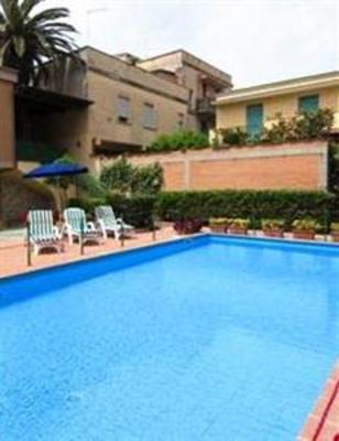 фото отеля Hotel Villa Margherita Ladispoli