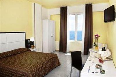 фото отеля Hotel Villa Margherita Ladispoli