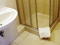 CineHotel Maroni