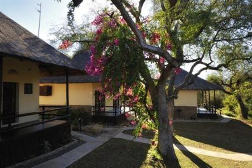 фото отеля Kurhula Wildlife Lodge