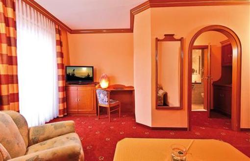 фото отеля Hotel Bergknappenhof