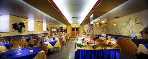 фото отеля Grand Hotel Rabbi