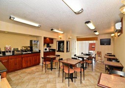 фото отеля Comfort Inn Redding