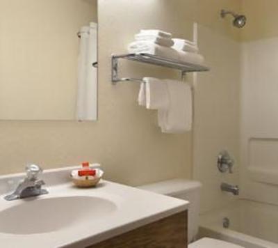 фото отеля Super 8 Camp Springs / Andrews AFB DC Area