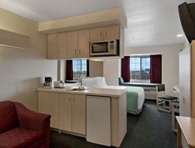 фото отеля Days Inn & Suites Airway Heights Spokane Airport