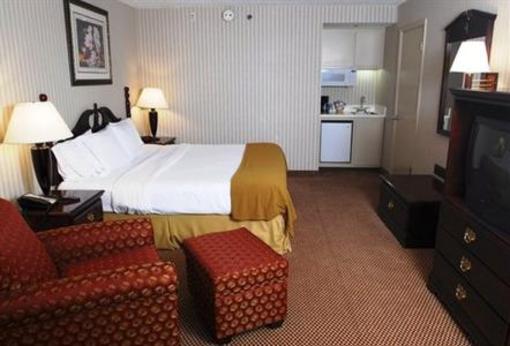 фото отеля Holiday Inn Express Corinth