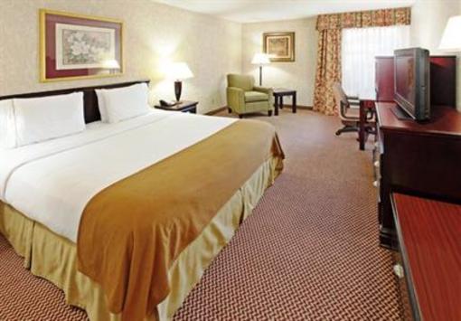 фото отеля Holiday Inn Express Corinth